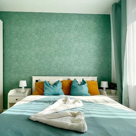 Margaret Apartment Next To The Lukacs Spa With Panorama Danube Budapest Exterior foto